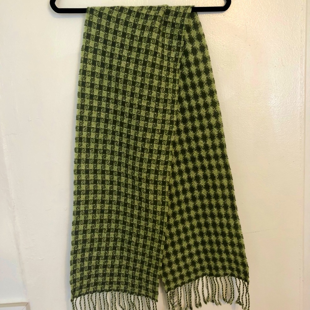 Thick Cashmere Scarf - Picture 1 of 5